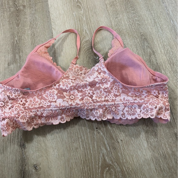 aerie Pink Lace Wireless Bralette - Picture 2 of 5